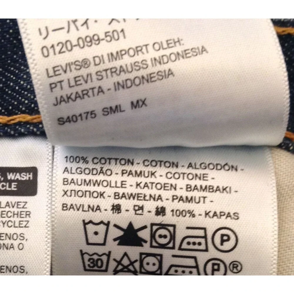 Levis wash fading from
